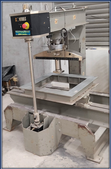 CONTROLS Flexural Testing Machine — 300 kN